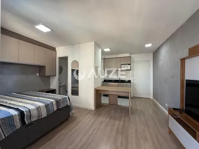 Kitnet com 28m², para alugar, no bairro Capão Raso em Curitiba