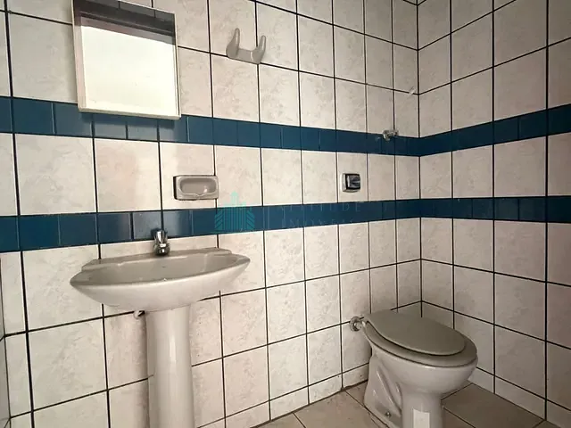 Kitnet 1 quarto e 1 banheiro, para alugar, no bairro Setor Central em Catalão