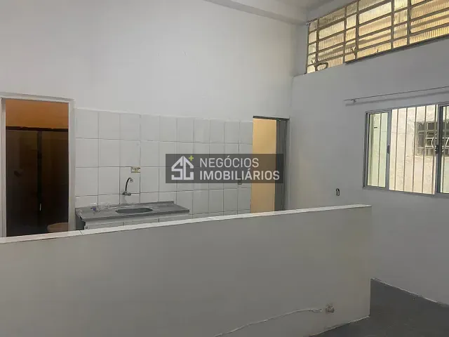 Kitnet 2 quartos e 1 banheiro, para alugar, no bairro Vila Caraguatá em São Paulo
