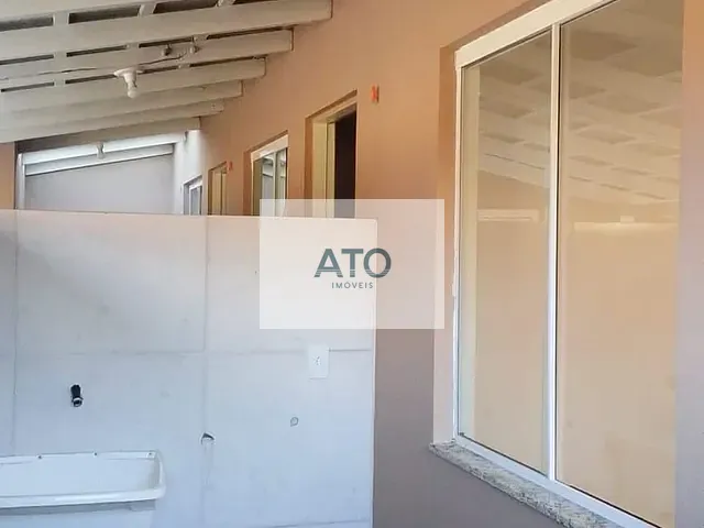 Kitnet 1 quarto e 1 banheiro, para alugar, no bairro Centro em Tijucas