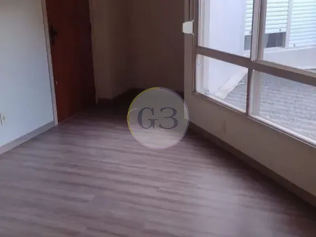 Kitnet 1 quarto e 1 banheiro, para alugar, no bairro Centro em Pelotas