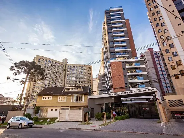 Kitnet com 33m² 1 quarto e 1 banheiro, à venda, no bairro Cristo Rei em Curitiba