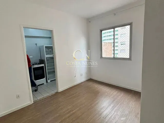 Kitnet 1 quarto e 1 banheiro, para alugar, no bairro Consolação em São Paulo