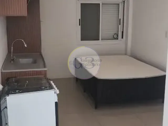 Kitnet 1 quarto e 1 banheiro, para alugar, no bairro Centro em Pelotas