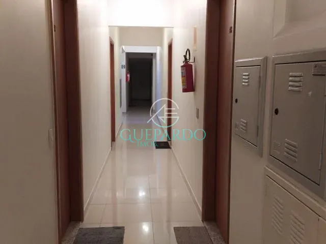 Kitnet com 50m² 1 quarto e 1 banheiro, para alugar, no bairro Centro em Londrina