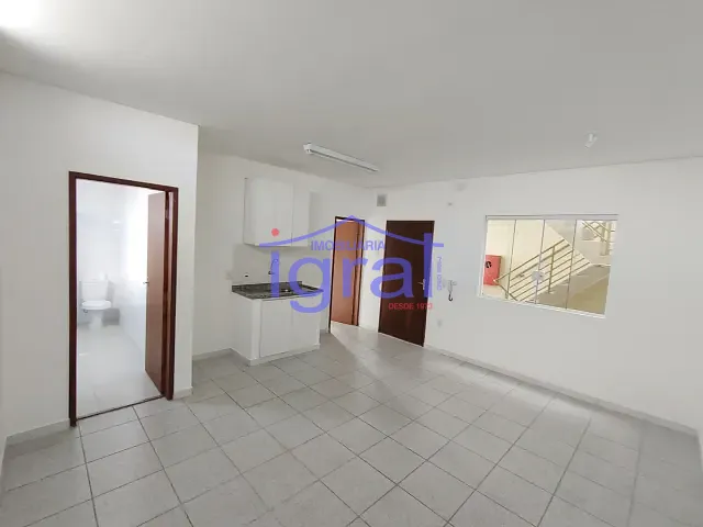 Kitnet 1 quarto e 1 banheiro, para alugar, no bairro Vila do Encontro em São Paulo