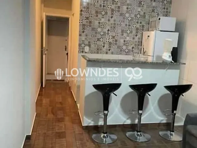 Kitnet com 25m² 1 quarto e 1 banheiro, à venda, no bairro Copacabana em Rio de Janeiro