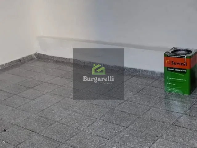 Kitnet com 60m² 1 quarto e 1 banheiro, para alugar, no bairro Centro em Lavras