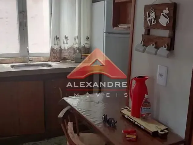 Kitnet com 40m² 1 quarto e 1 banheiro, à venda, no bairro Jardim Casa Branca em Caraguatatuba