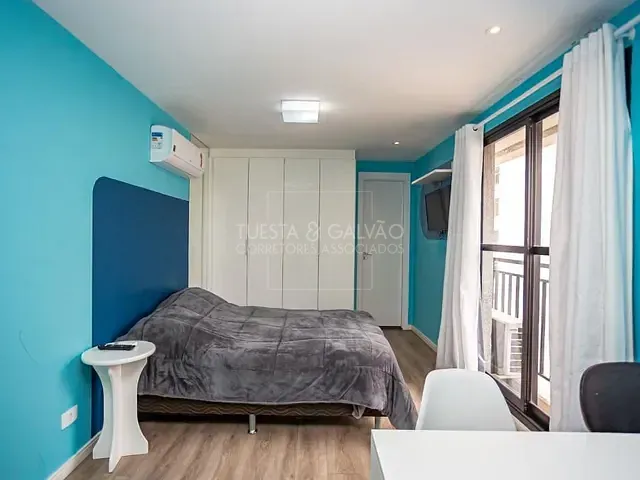 Kitnet com 25m² 1 quarto e 1 banheiro, à venda, no bairro Centro em Curitiba
