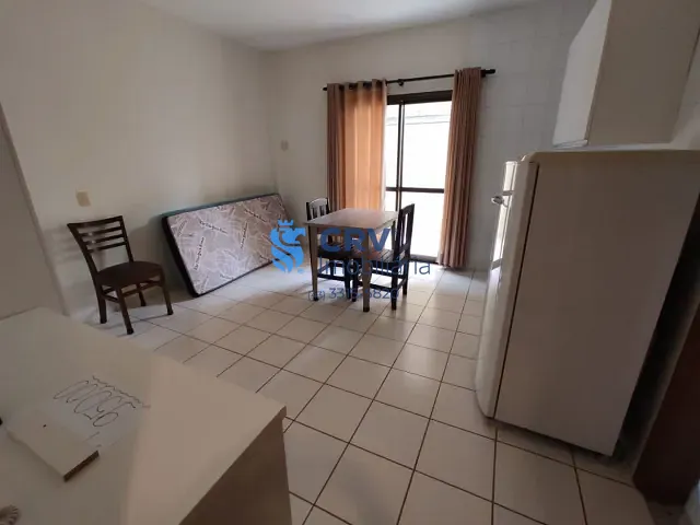 Kitnet com 45m² 1 quarto e 1 banheiro, para alugar, no bairro Centro em Londrina