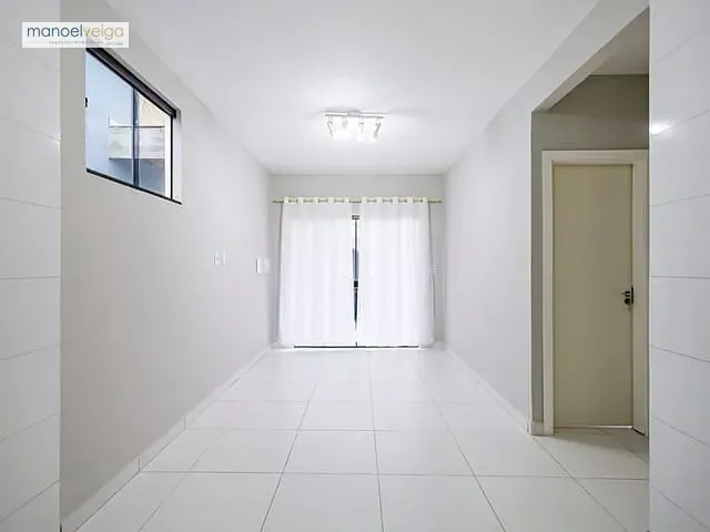 Kitnet 2 quartos e 1 banheiro, para alugar, no bairro Capão Raso em Curitiba