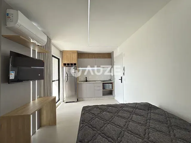 Kitnet com 23m², para alugar, no bairro Novo Mundo em Curitiba