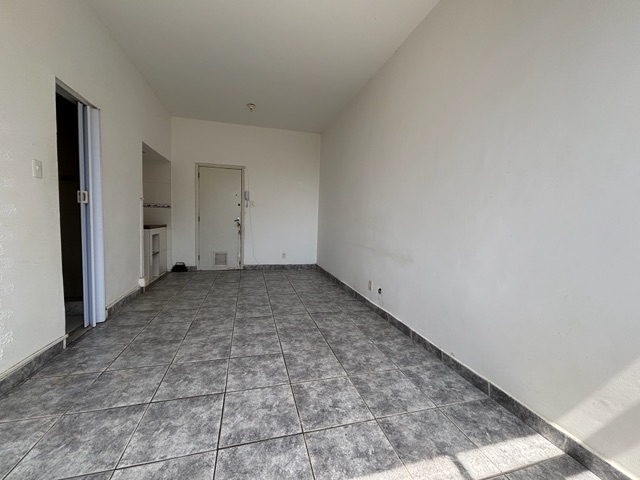 Foto do Kitnet - Excelente Studio  a venda em  Laranjeiras, Rio de Janeiro, RJ | Lowndes Condomínios e Imóveis