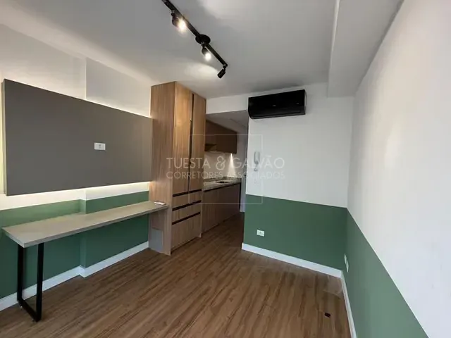 Kitnet com 19m² 1 quarto e 1 banheiro, à venda, no bairro Centro em Curitiba