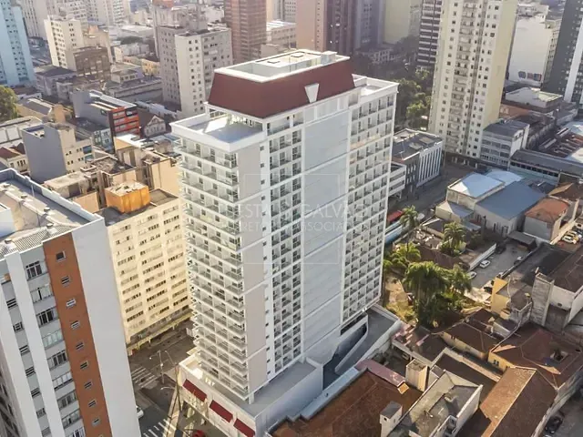 Kitnet com 19m² 1 quarto e 1 banheiro, à venda, no bairro Centro em Curitiba
