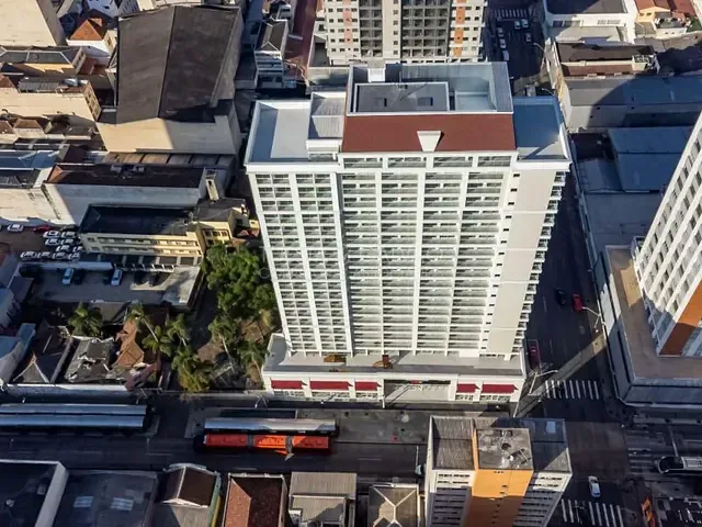 Kitnet com 19m² 1 quarto e 1 banheiro, à venda, no bairro Centro em Curitiba