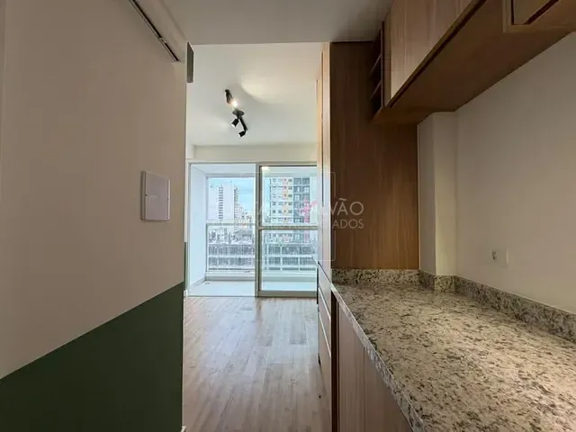Kitnet com 19m² 1 quarto e 1 banheiro, à venda, no bairro Centro em Curitiba