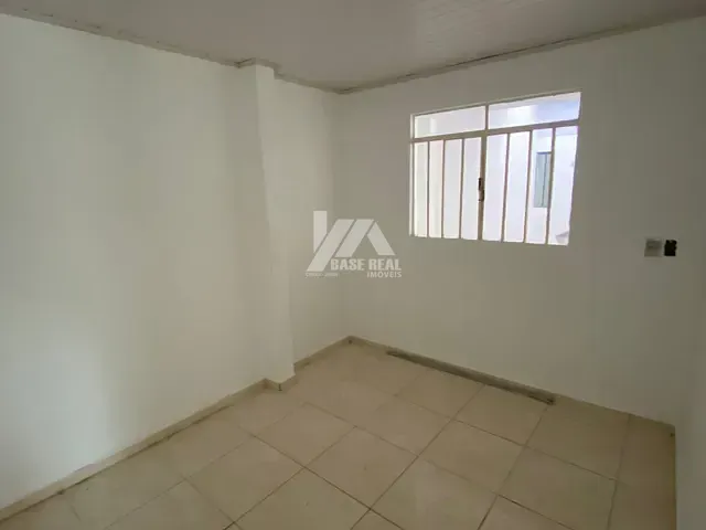 Kitnet 1 quarto e 1 banheiro, para alugar, no bairro Trianon em Guarapuava