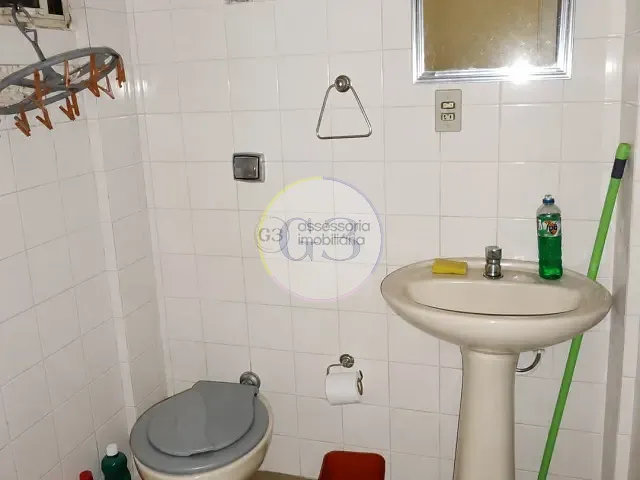 Kitnet 1 quarto e 1 banheiro, para alugar, no bairro Centro em Pelotas