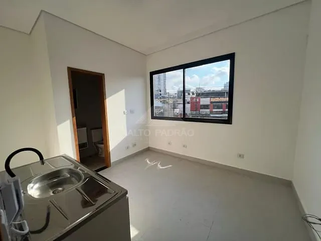 Kitnet 1 quarto e 1 banheiro, para alugar, no bairro Jardim Pilar em Mauá