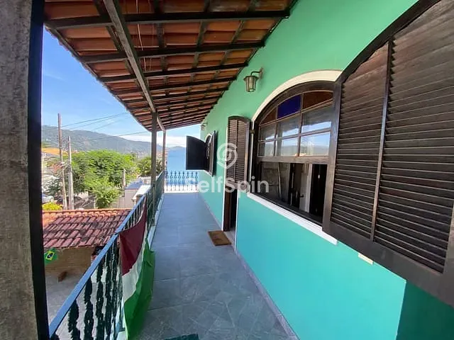 Casa 1 quarto e 1 banheiro, para alugar, no bairro Piratininga em Niterói
