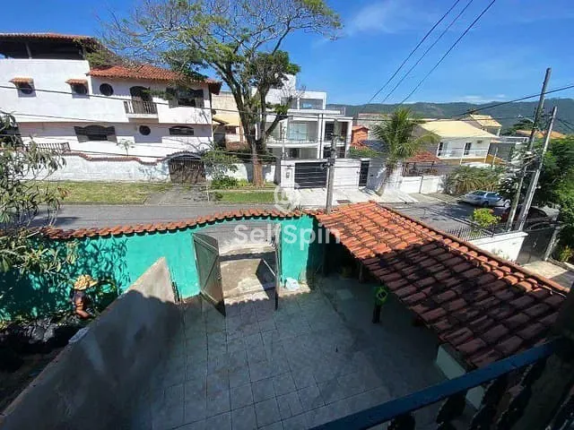 Casa 1 quarto e 1 banheiro, para alugar, no bairro Piratininga em Niterói