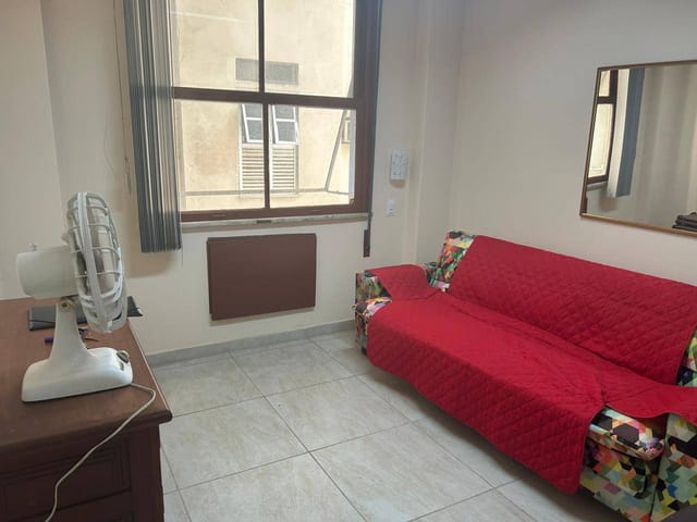 Foto do Apartamento - CENTRO ( PRÉDIO MISTO) SALA E QUARTO SEPARADOS ,COZ. BANHEIRO | Rio Lar Imóveis