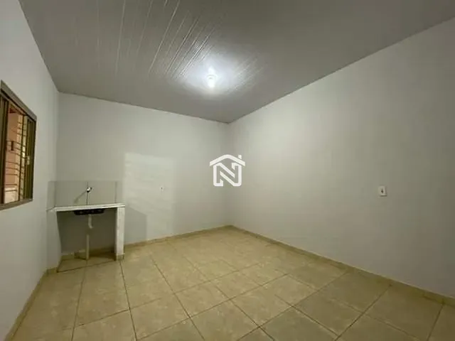 Kitnet 1 quarto e 1 banheiro, para alugar, no bairro Vila Milena em Paraíso do Tocantins