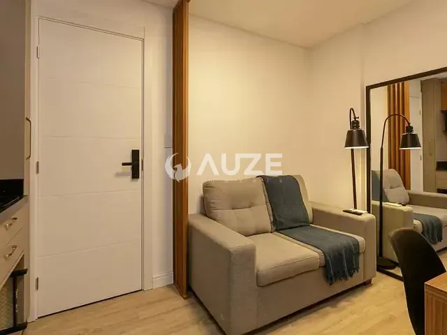 Kitnet com 18m² 1 quarto e 1 banheiro, à venda, no bairro Água Verde em Curitiba