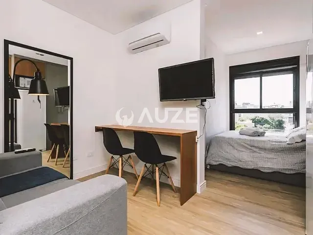 Kitnet com 18m² 1 quarto e 1 banheiro, à venda, no bairro Água Verde em Curitiba