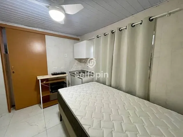 Kitnet 1 quarto e 1 banheiro, para alugar, no bairro Icaraí em Niterói