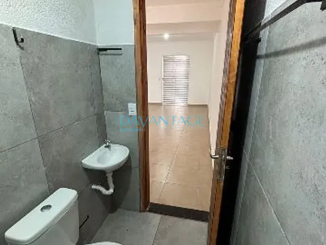 Kitnet com 27m² 1 quarto e 1 banheiro, para alugar, no bairro Jardim Trussardi em São Paulo