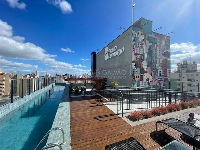 Kitnet com 27m² 1 quarto e 1 banheiro, à venda, no bairro Centro em Curitiba