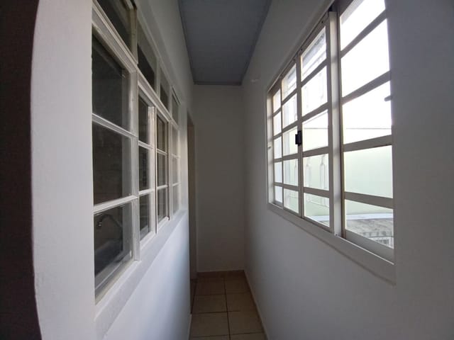 Kitnet com 40m² 1 quarto e 1 banheiro, para alugar, no bairro Centro em São João da Boa Vista