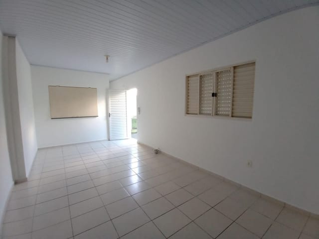 Kitnet com 40m² 1 quarto e 1 banheiro, para alugar, no bairro Centro em São João da Boa Vista