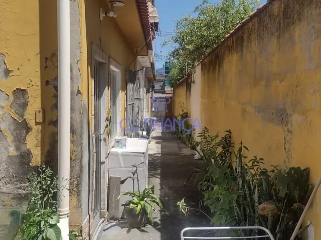 Kitnet 1 quarto e 2 banheiros, à venda, no bairro Bangu em Rio de Janeiro