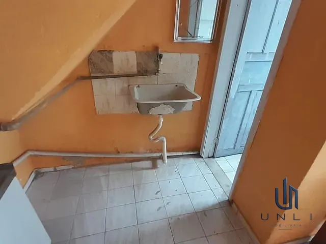 Kitnet 1 quarto e 1 banheiro, para alugar, no bairro Jardim Amália em Volta Redonda