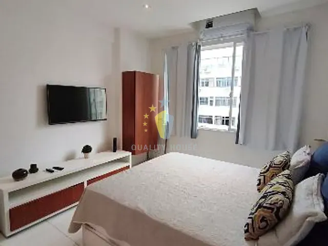 Kitnet com 28m² 1 quarto e 1 banheiro, para alugar, no bairro Copacabana em Rio de Janeiro
