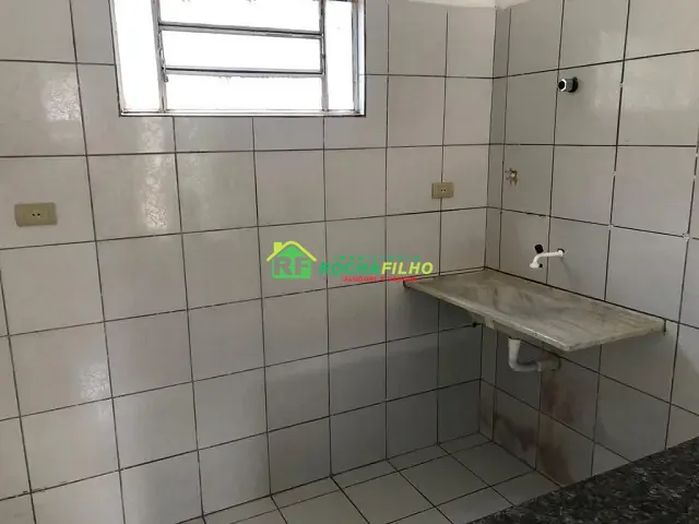 Kitnet 1 quarto e 1 banheiro, para alugar, no bairro Aeroporto em Teresina