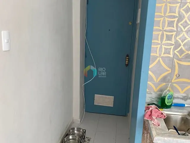 Kitnet com 12m² 1 quarto e 1 banheiro, à venda, no bairro Centro em Rio de Janeiro