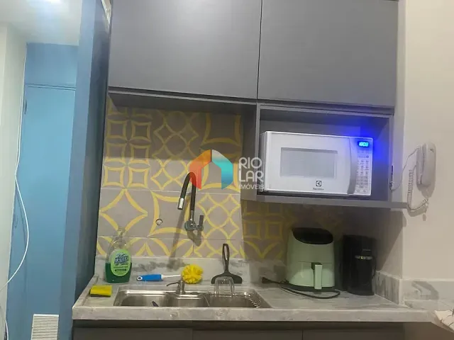 Kitnet com 12m² 1 quarto e 1 banheiro, à venda, no bairro Centro em Rio de Janeiro