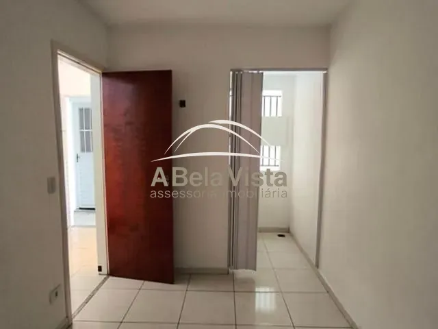 Kitnet 1 quarto e 1 banheiro, para alugar, no bairro Jardim Boa Vista (Zona Oeste) em São Paulo