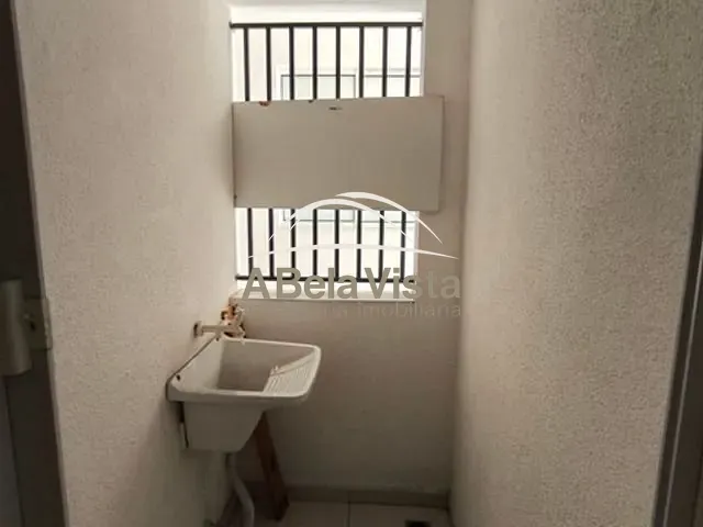 Kitnet 1 quarto e 1 banheiro, para alugar, no bairro Jardim Boa Vista (Zona Oeste) em São Paulo