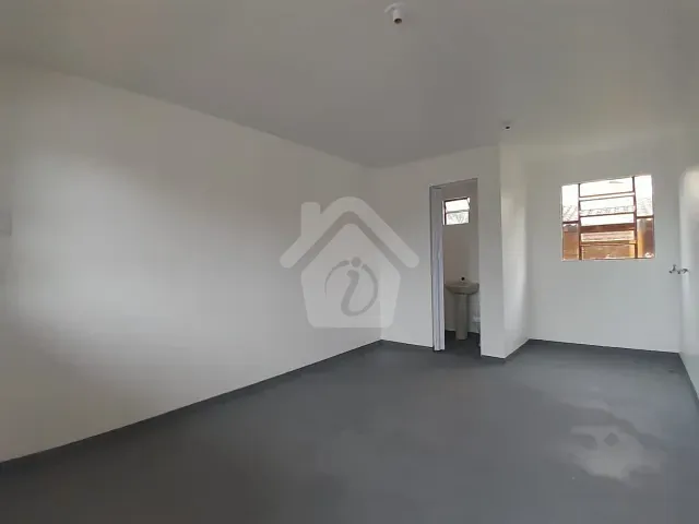 Kitnet 1 quarto e 1 banheiro, para alugar, no bairro Canabarro em Teutônia