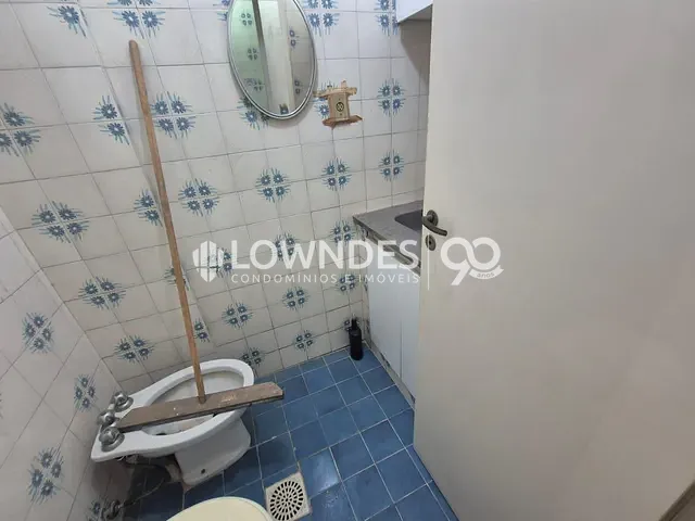 Kitnet 1 quarto e 1 banheiro, à venda, no bairro Copacabana em Rio de Janeiro