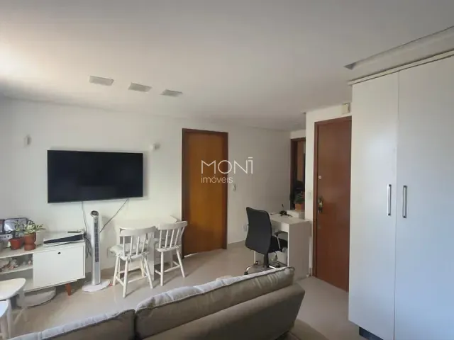 Kitnet 1 quarto e 1 banheiro, à venda, no bairro Asa Norte em Brasília