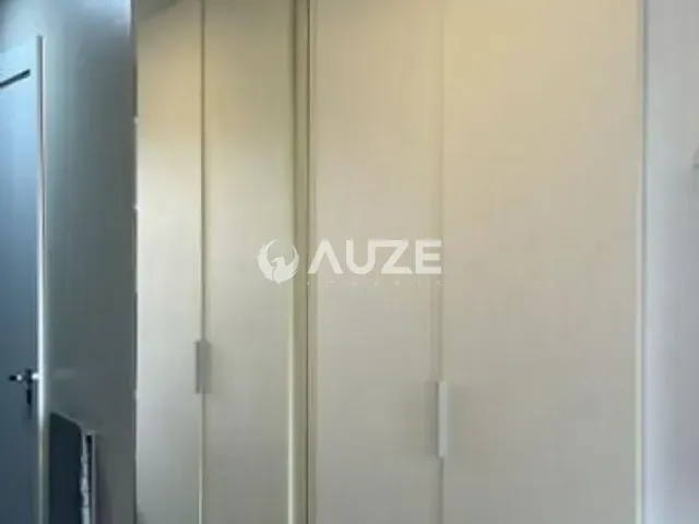 Kitnet com 17m² 1 quarto e 1 banheiro, para alugar, no bairro Centro em Curitiba
