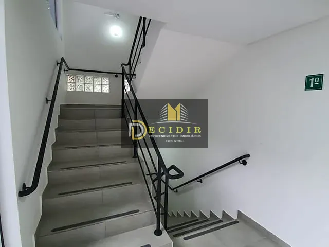 Kitnet com 30m² 1 quarto e 1 banheiro, para alugar, no bairro Parque da Vila Prudente em São Paulo