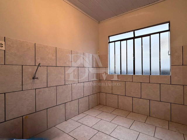 Kitnet 1 quarto e 1 banheiro, para alugar, no bairro Centro em Jaguariaíva